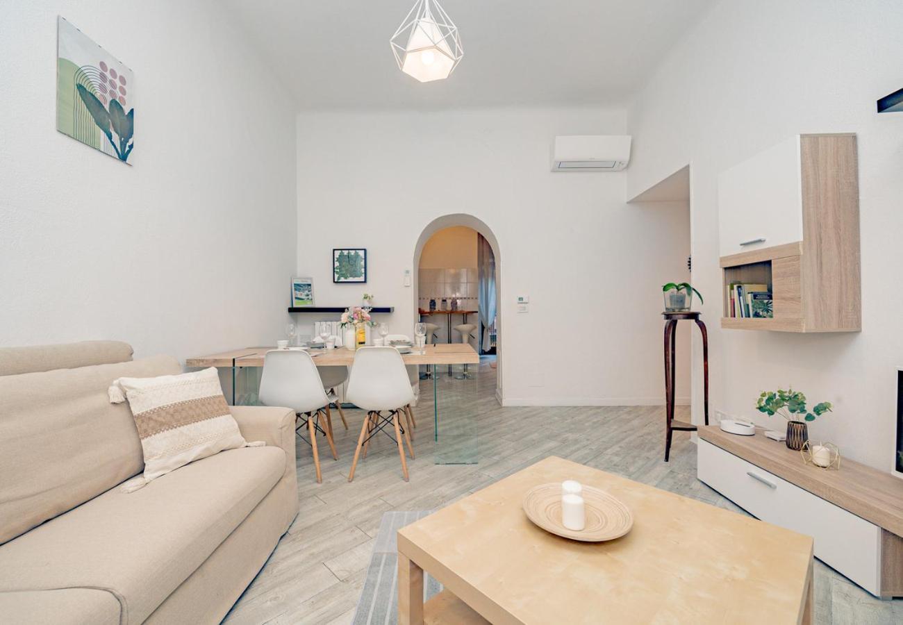 Turrohouse-duomo 12 Minutes Away Appartement