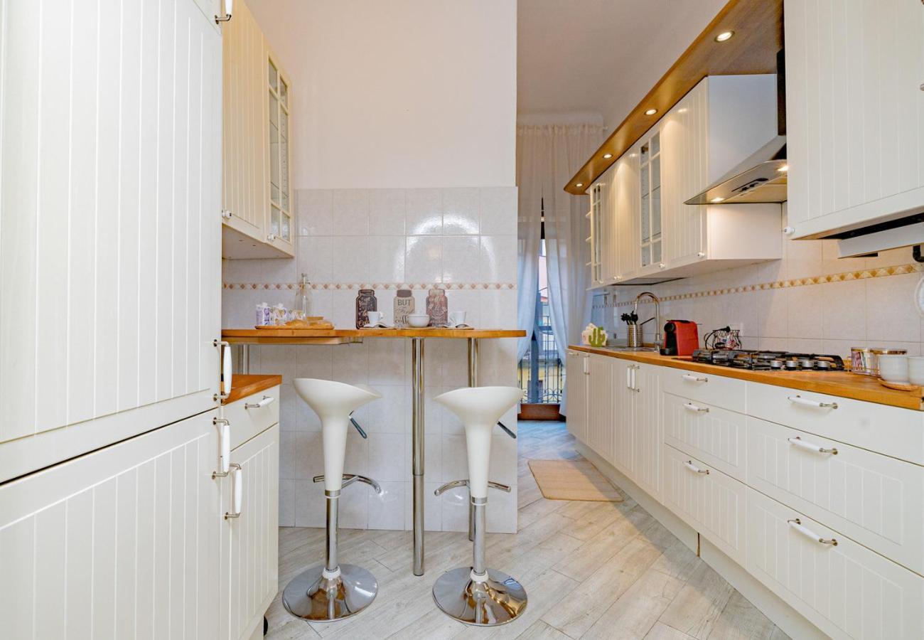 Turrohouse-duomo 12 Minutes Away Appartement Milaan