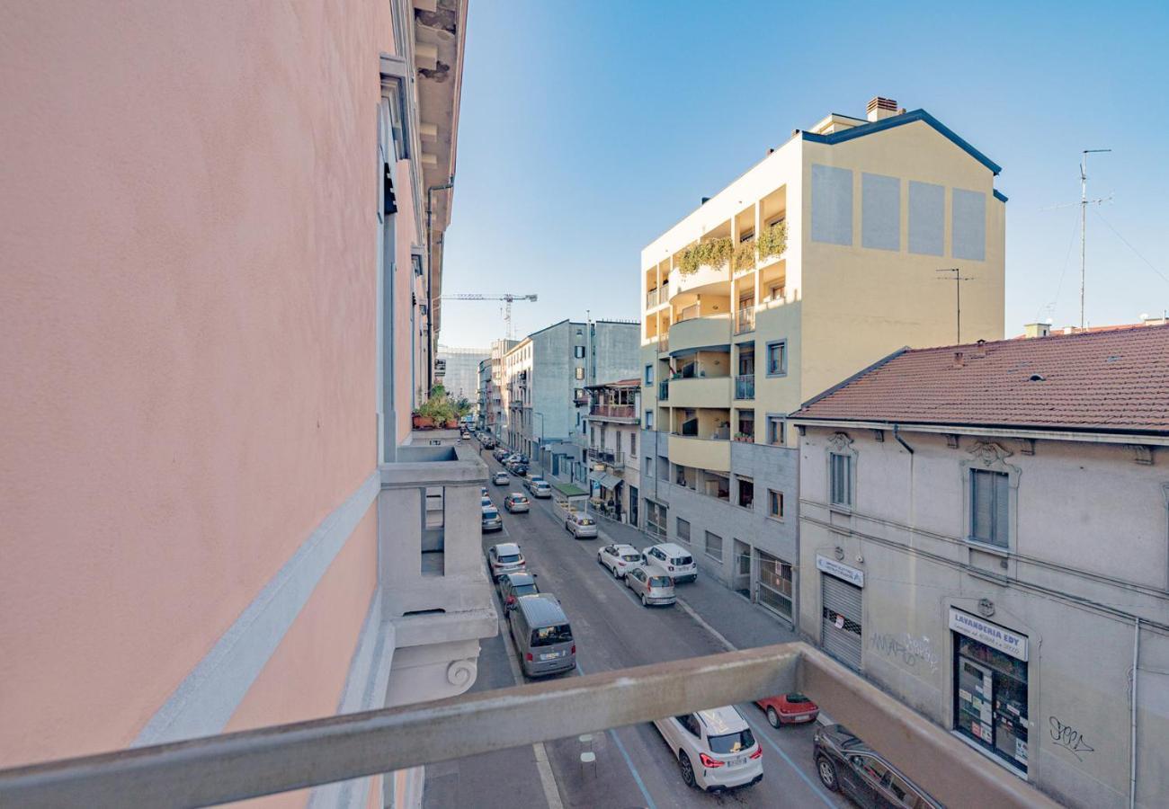 Turrohouse-duomo 12 Minutes Away Appartement *